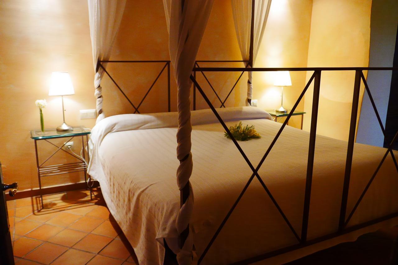 Mas Castell De Gimenelles Hotel Sant Jaume dels Domenys Bagian luar foto